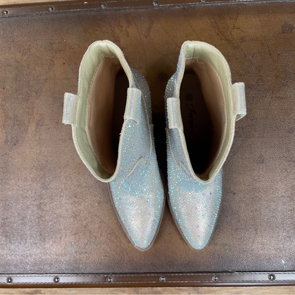 Forever Cowboy Western Ankle Rhinestone Bling Booties SZ:8.5 NWOT - Picture 8 of 13